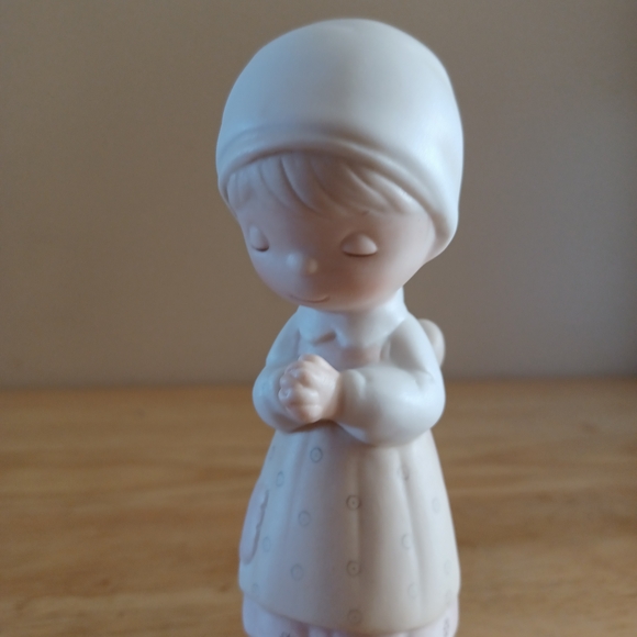 Vtg 1981 Precius Moments Figurine Thanking Him for You - Picture 5 of 9